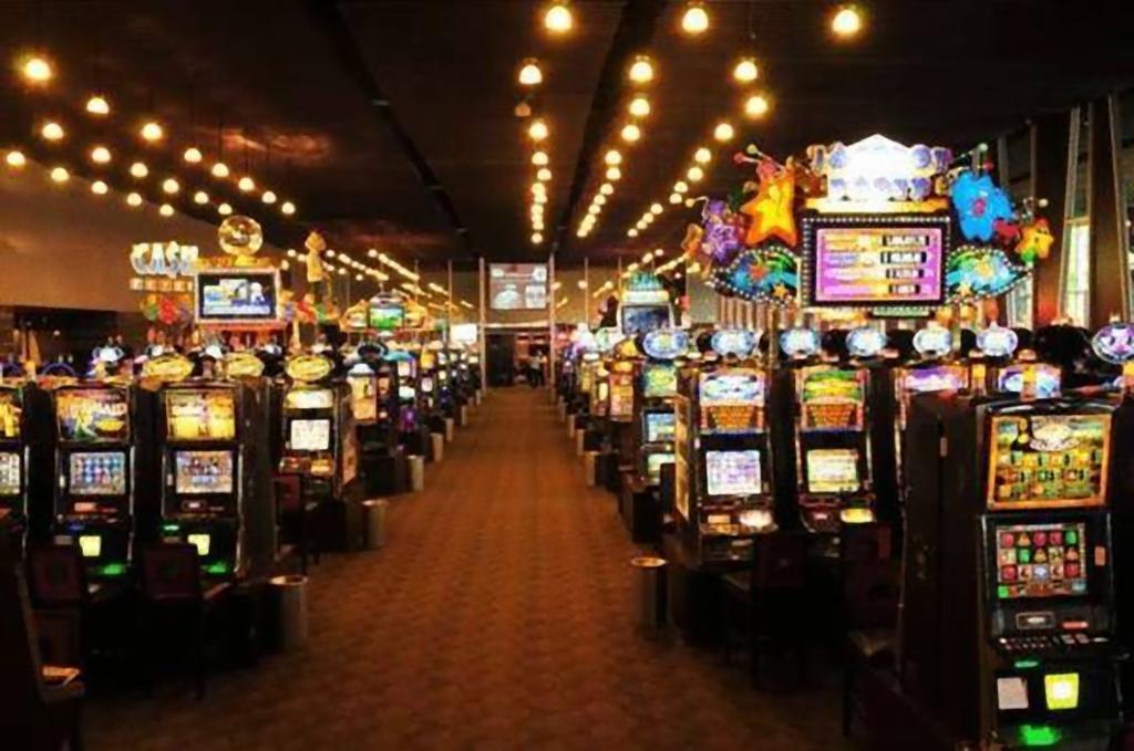 Enjoy Vina Del Mar Hotel Luaran gambar A pachinko parlor in Japan